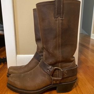 Frye Harness 12R